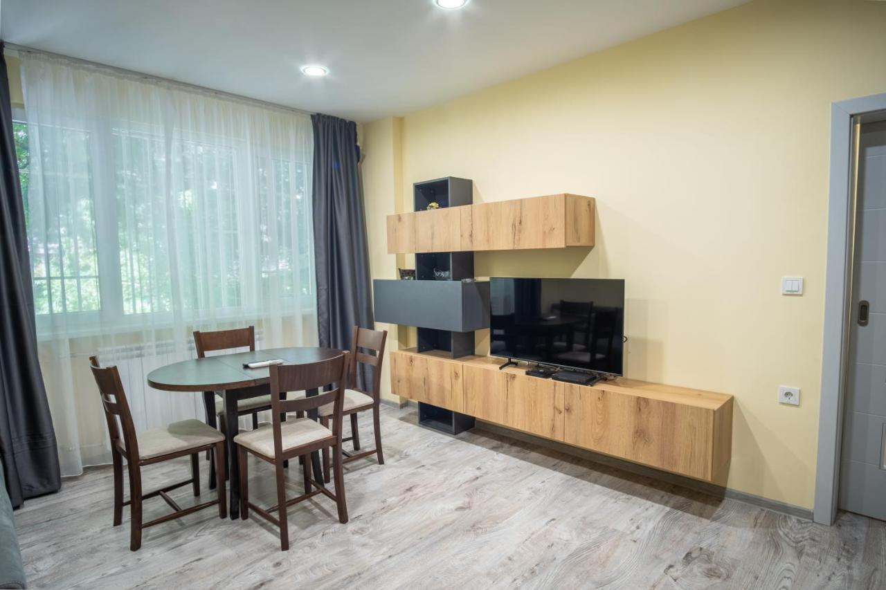 Apartment Yana روس المظهر الخارجي الصورة