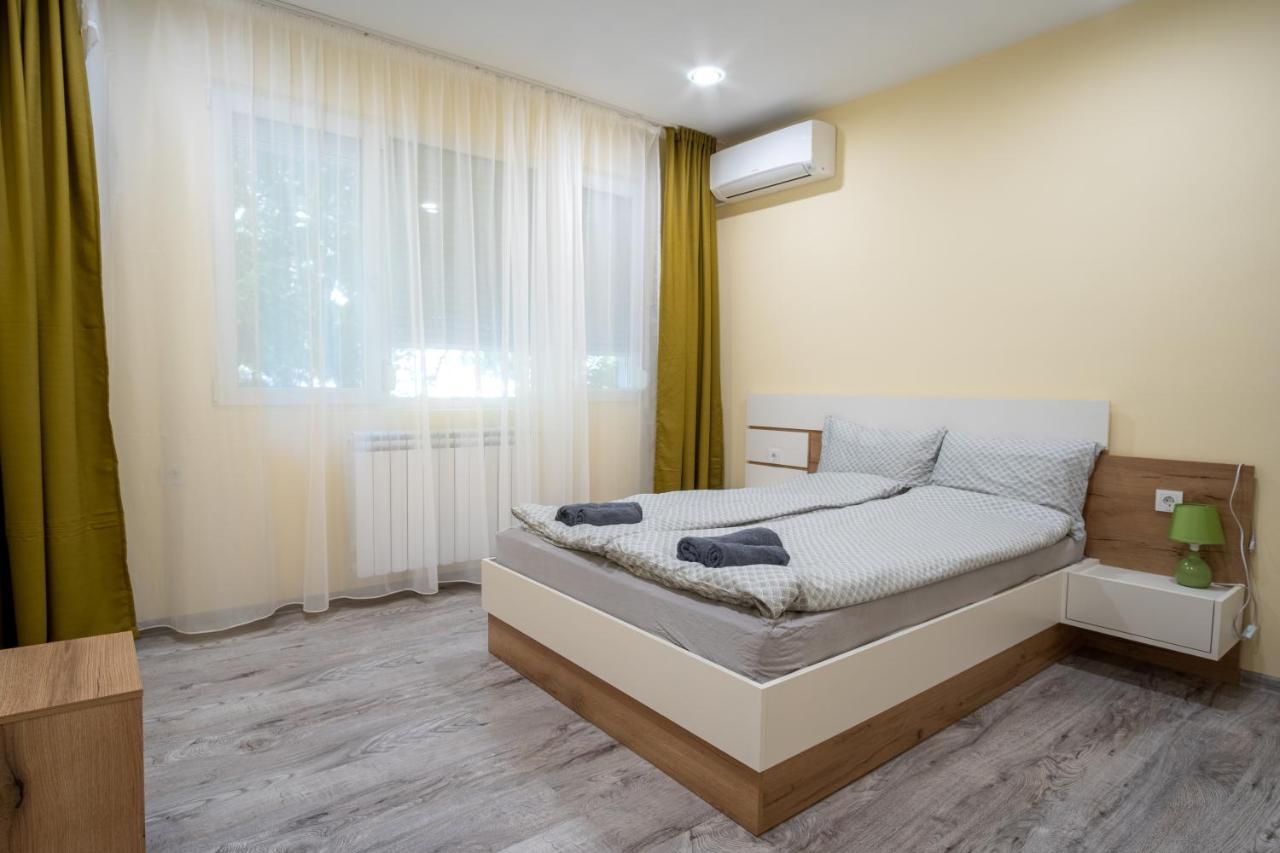 Apartment Yana روس المظهر الخارجي الصورة